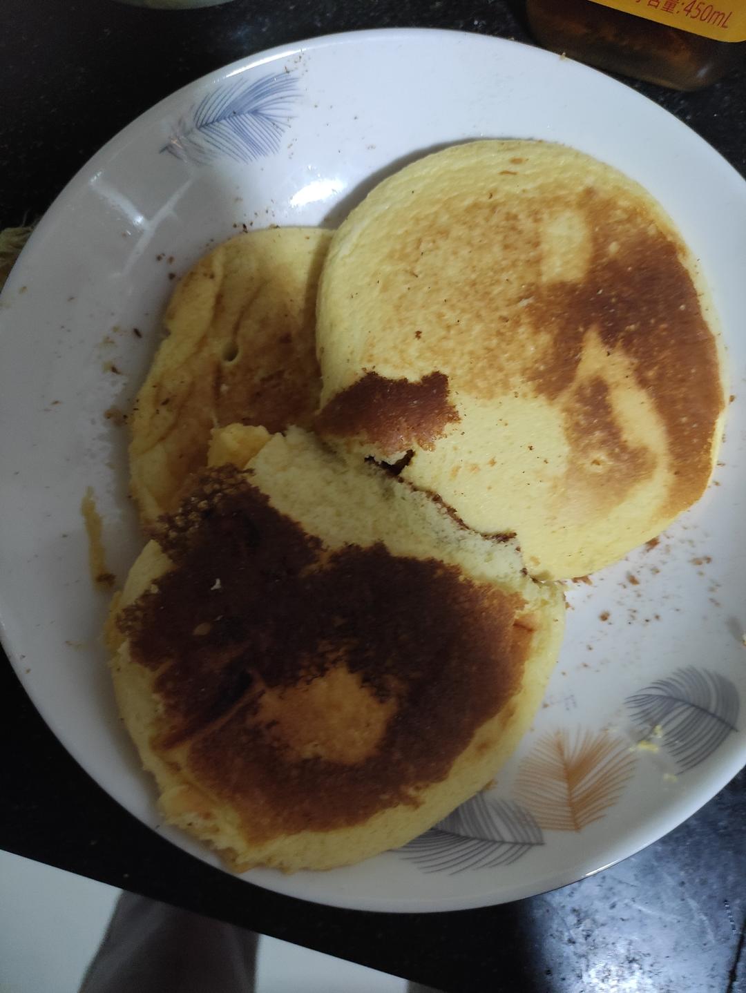 不用烤箱 15分钟无油低糖的舒芙蕾蛋糕松饼 🥞 蓬松绵软