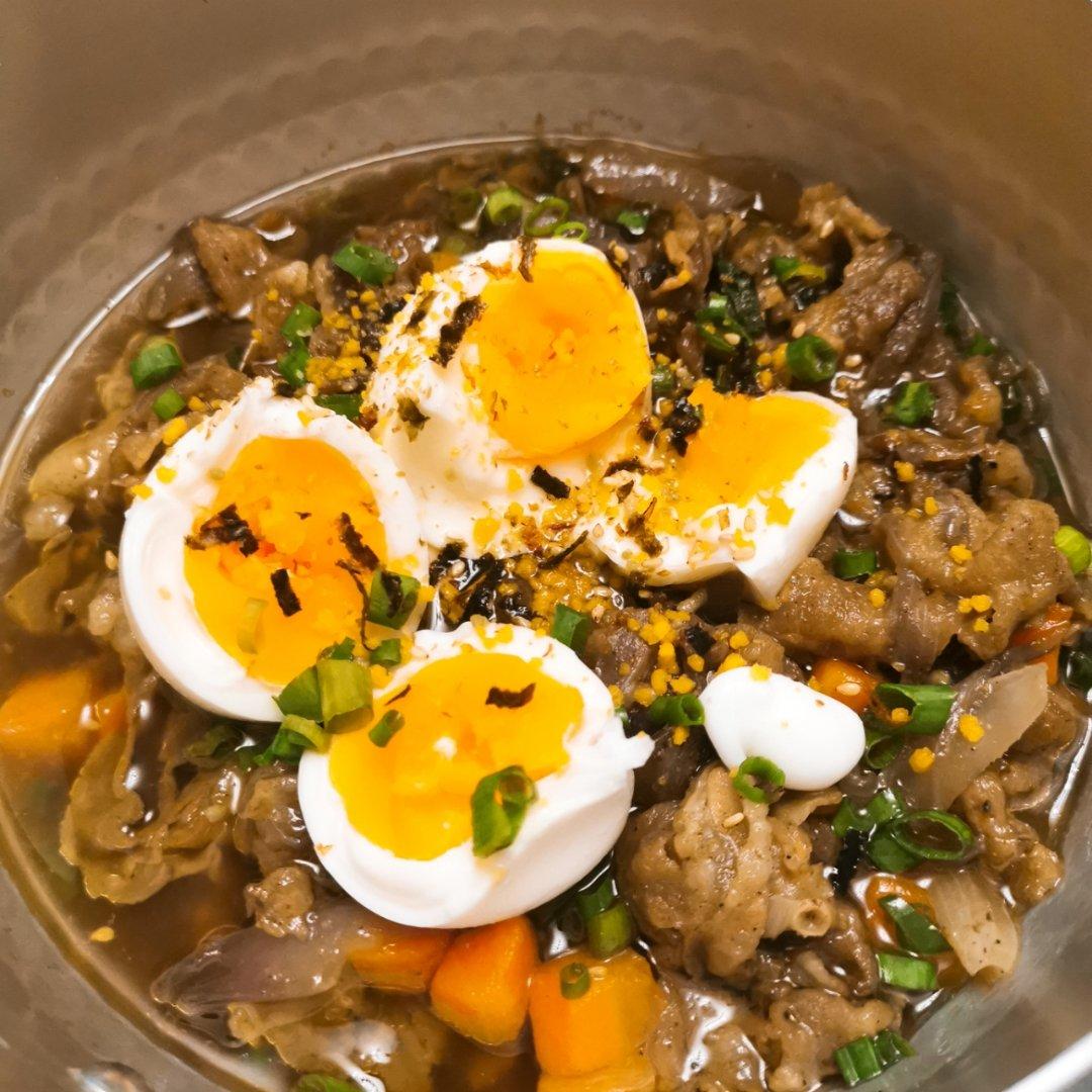 洋葱肥牛饭