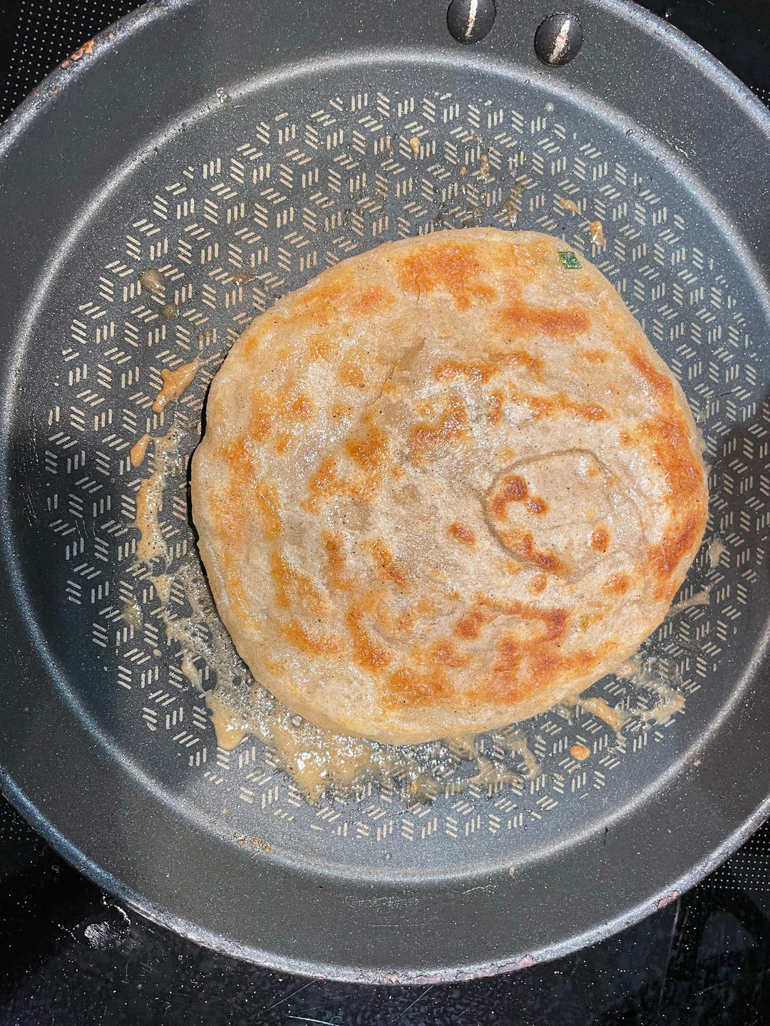 葱花大饼、蓬松柔软又简单的大葱烙饼