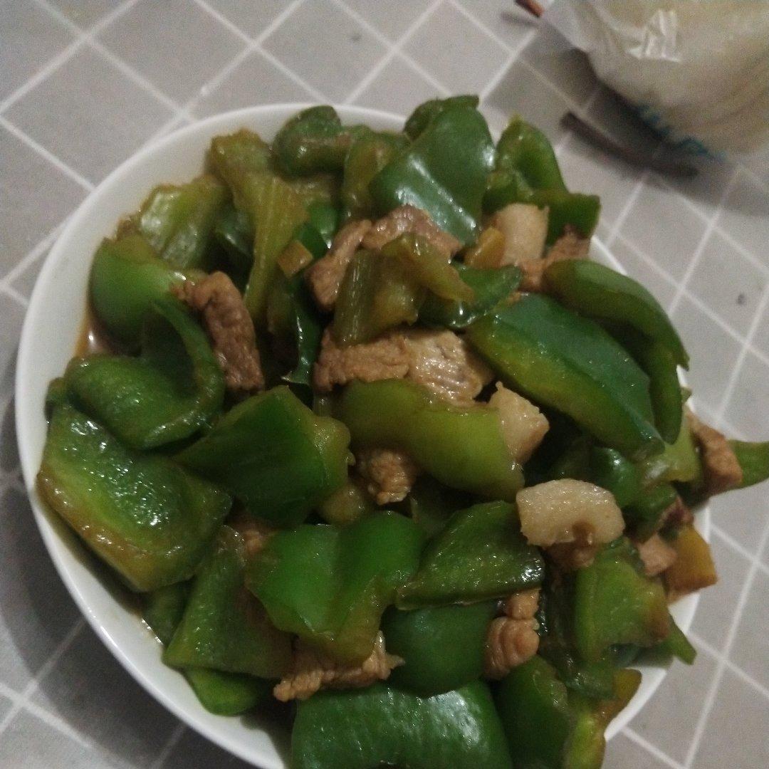 青椒炒肉