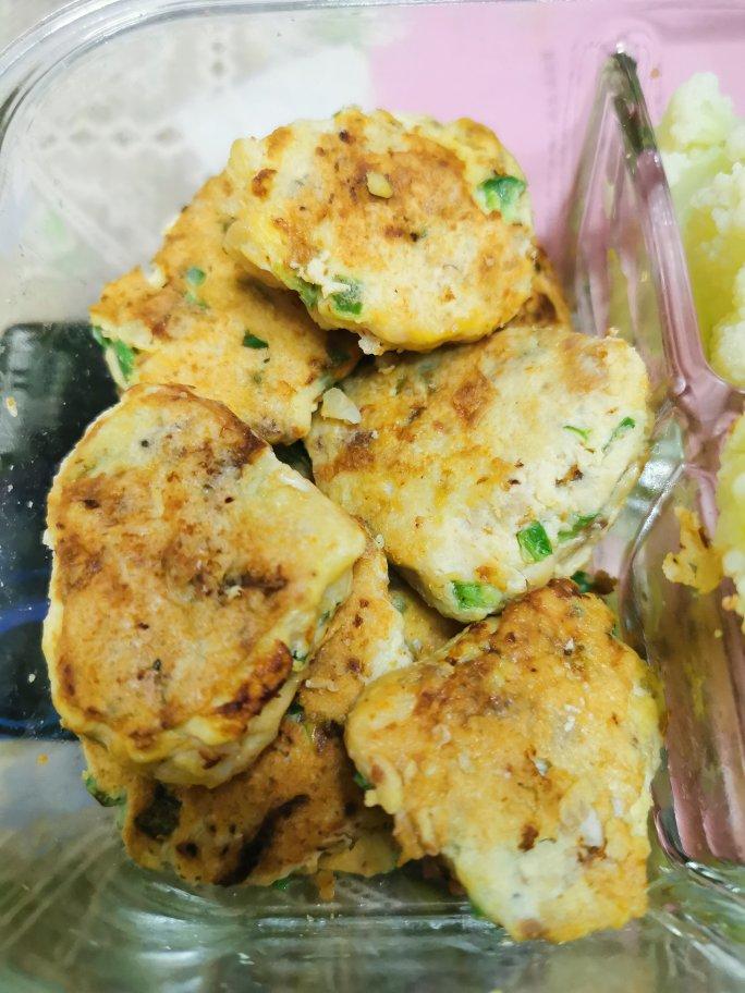 减肥餐低脂鸡胸肉饼