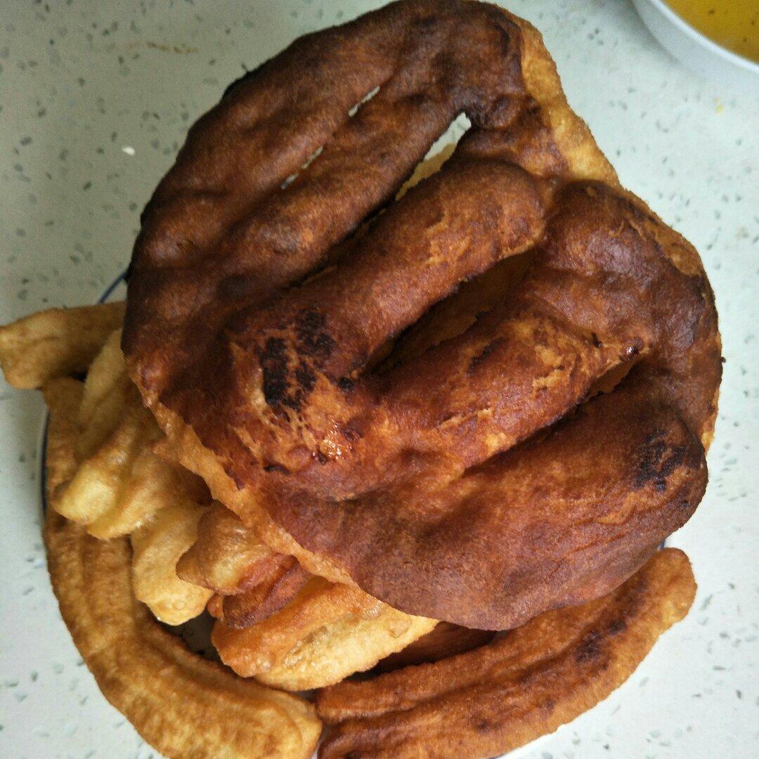 炸油饼、糖油饼