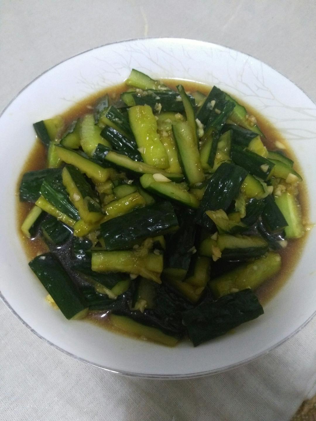 国民凉菜——拍黄瓜