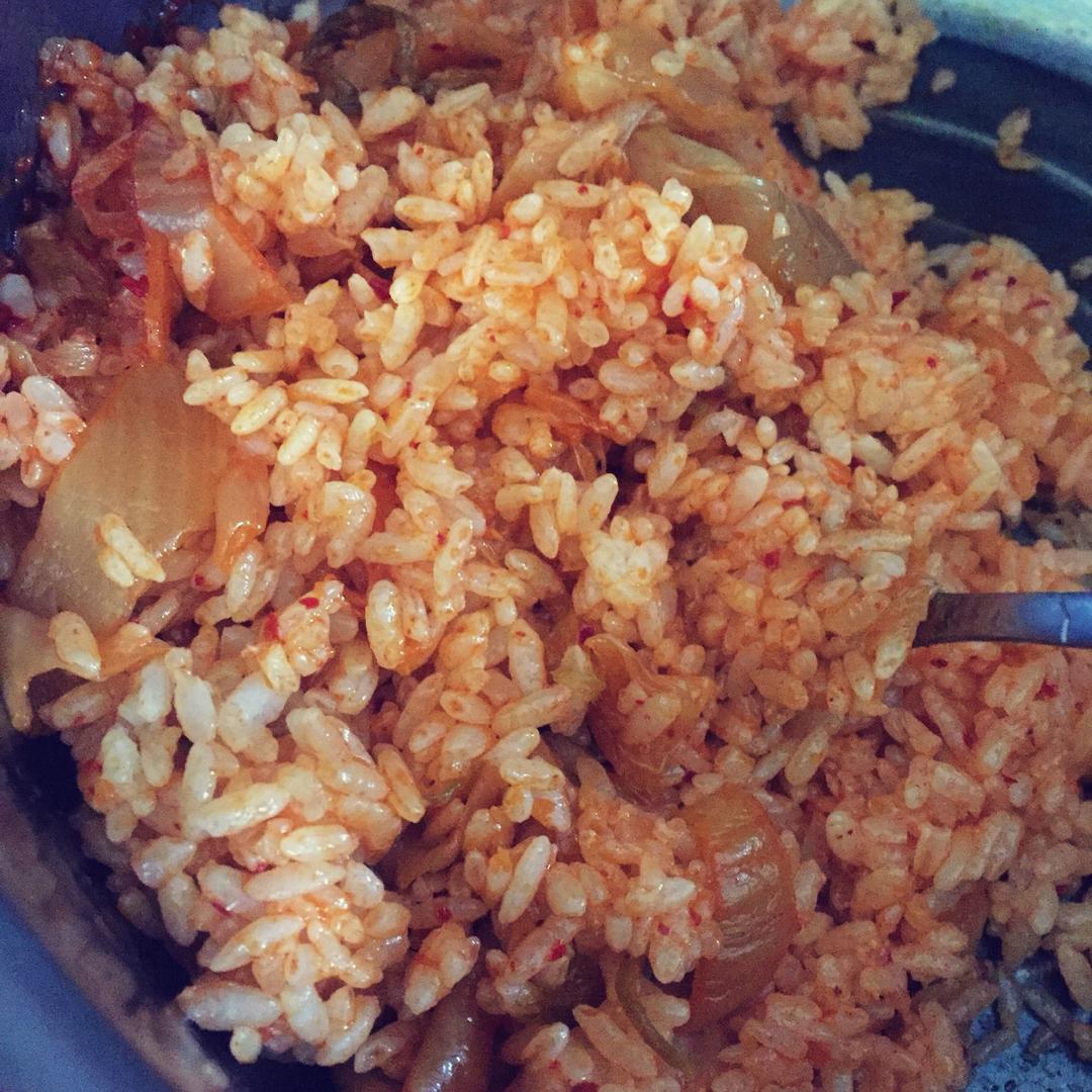 辣白菜炒饭