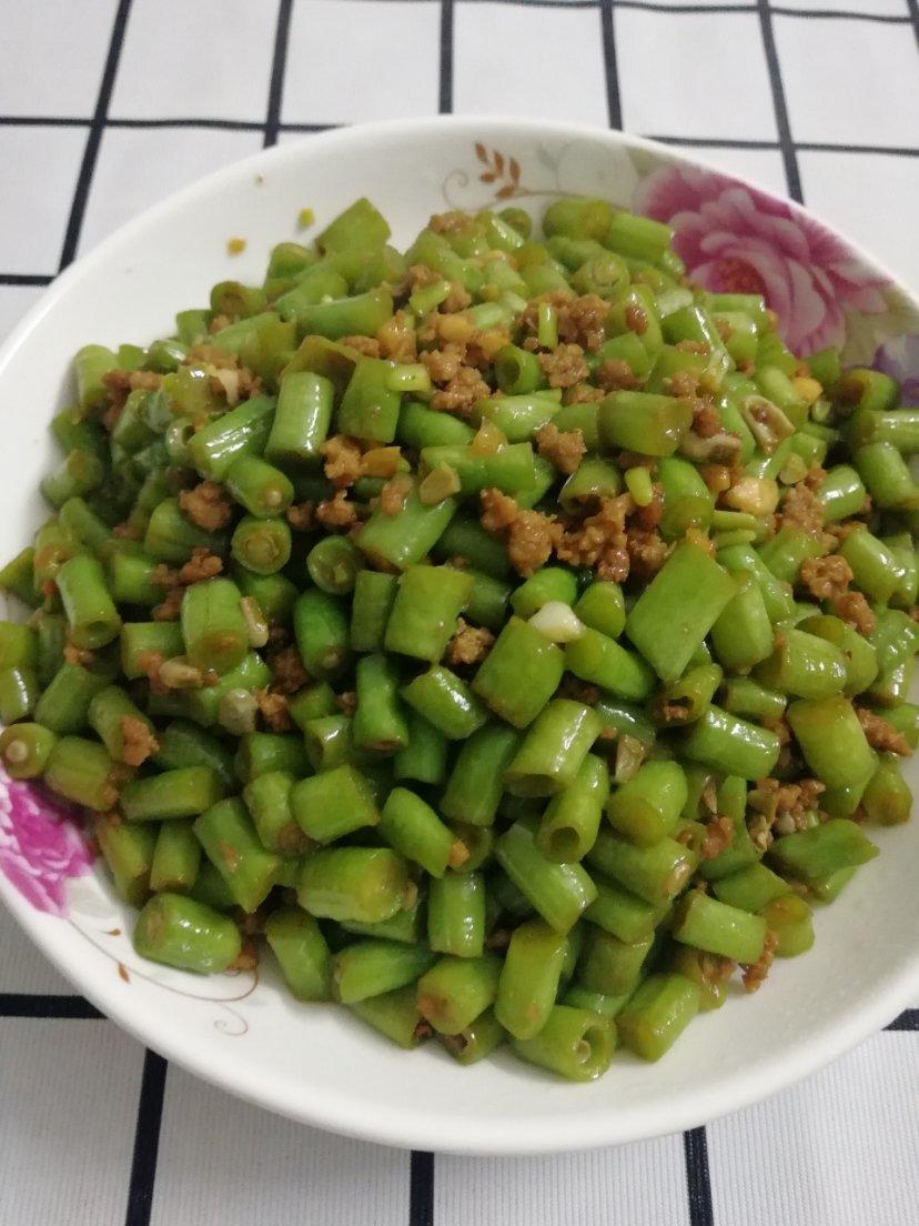 肉沫豆角下饭菜