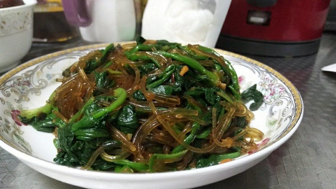 酱拌菠菜粉