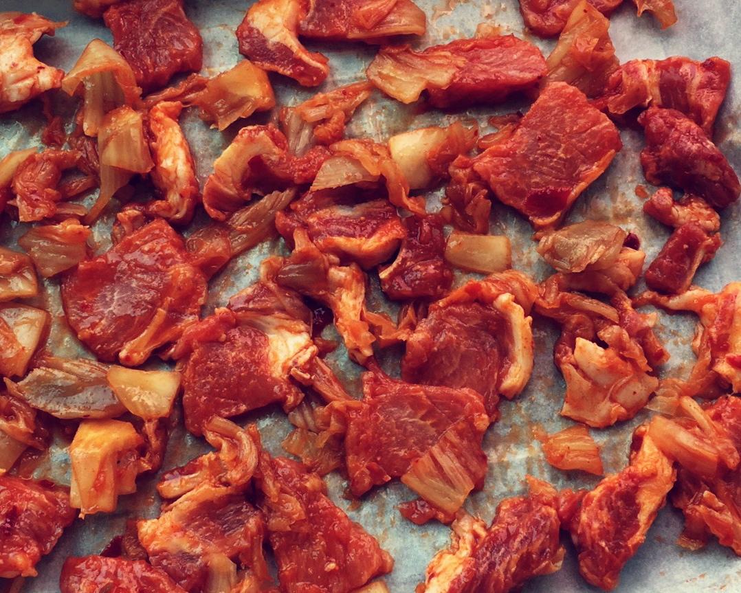 烤箱版 辣白菜烤梅肉