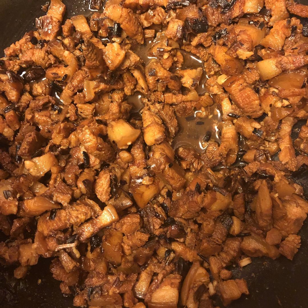 洋葱酥卤肉饭