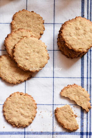 高纤维的燕麦消化饼干（Oat Biscuits）的做法 步骤10