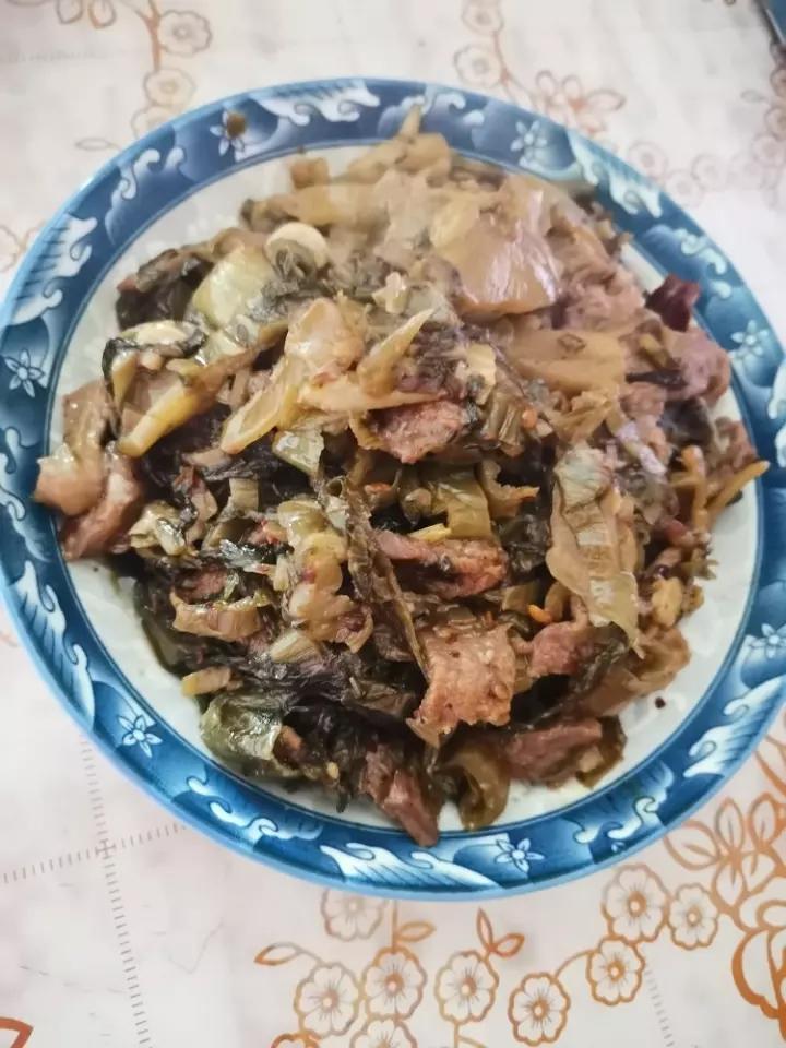 牛肉炒酸菜