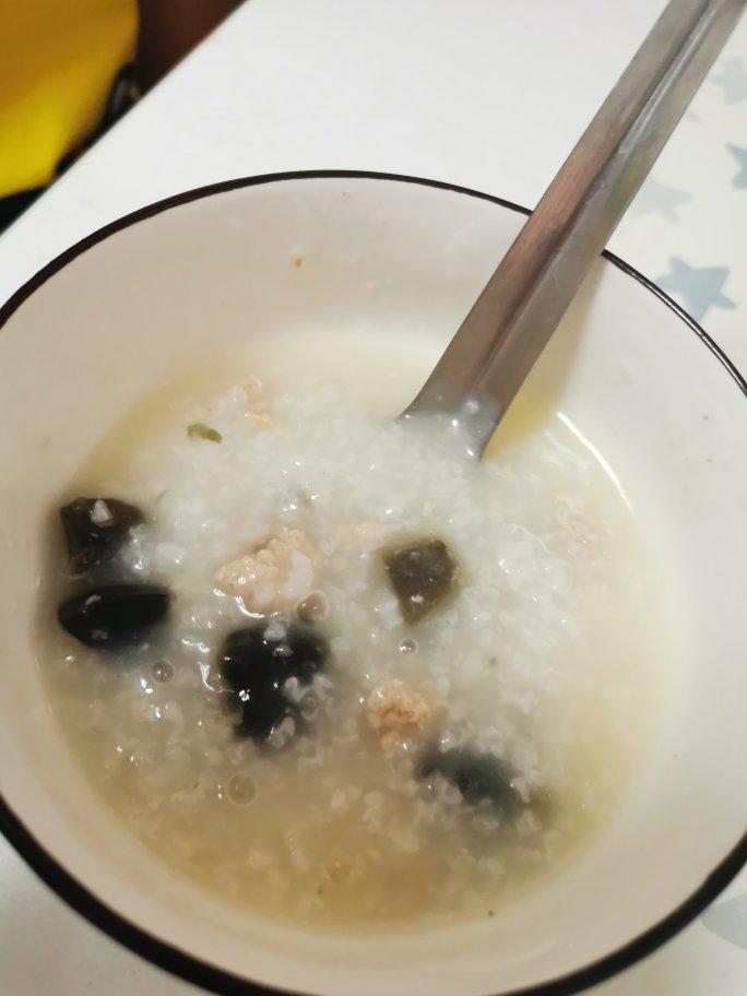 十五分钟快手之香滑皮蛋瘦肉粥(附五分钟电饭煲电压力锅更快捷方法)