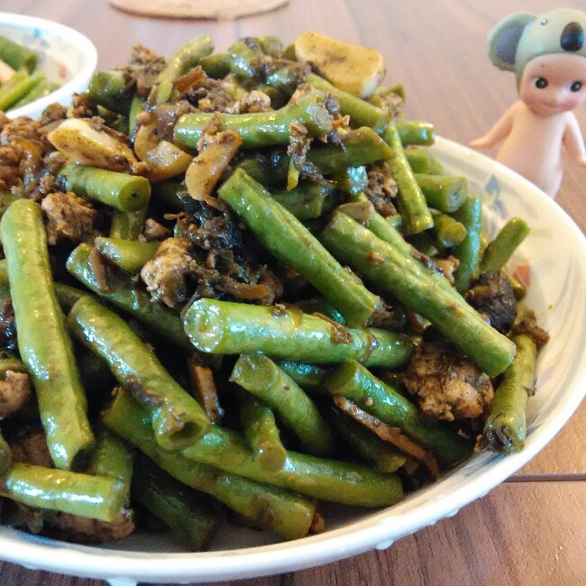 榄菜肉末四季豆