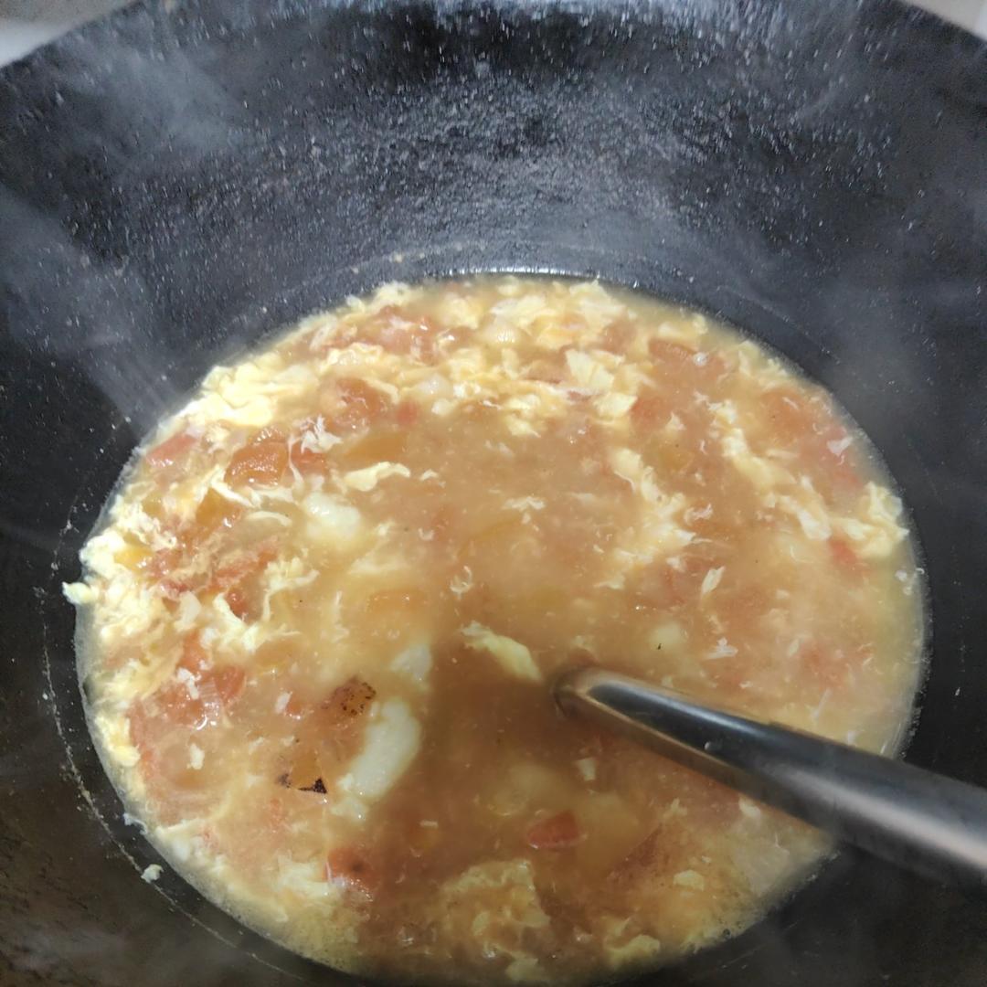 西红柿鸡蛋疙瘩汤
