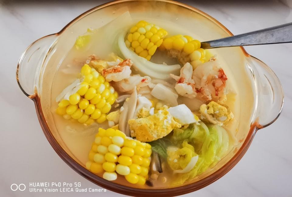 鲜虾白萝卜豆腐汤