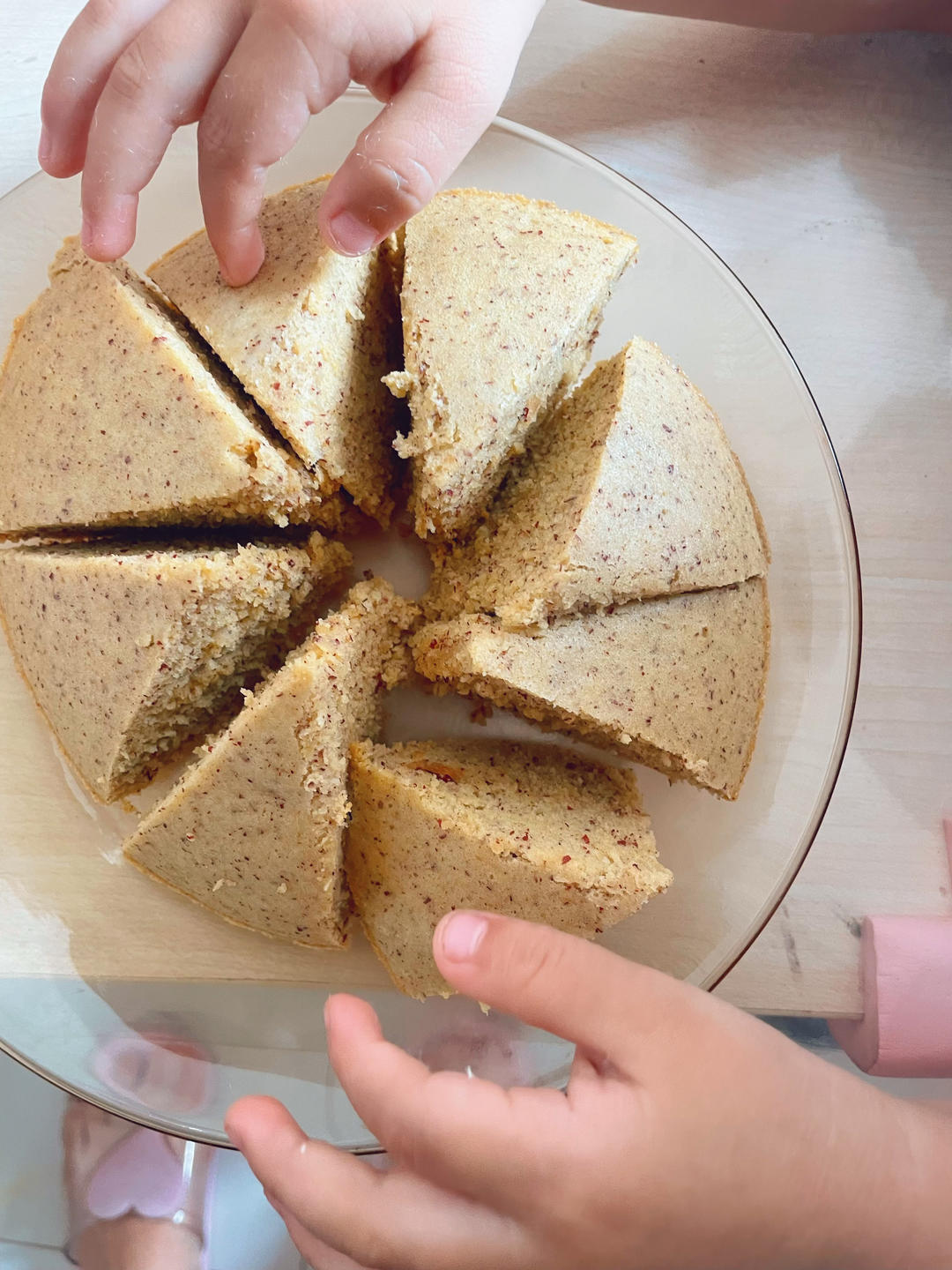 宝宝辅食:苹果红枣蒸糕