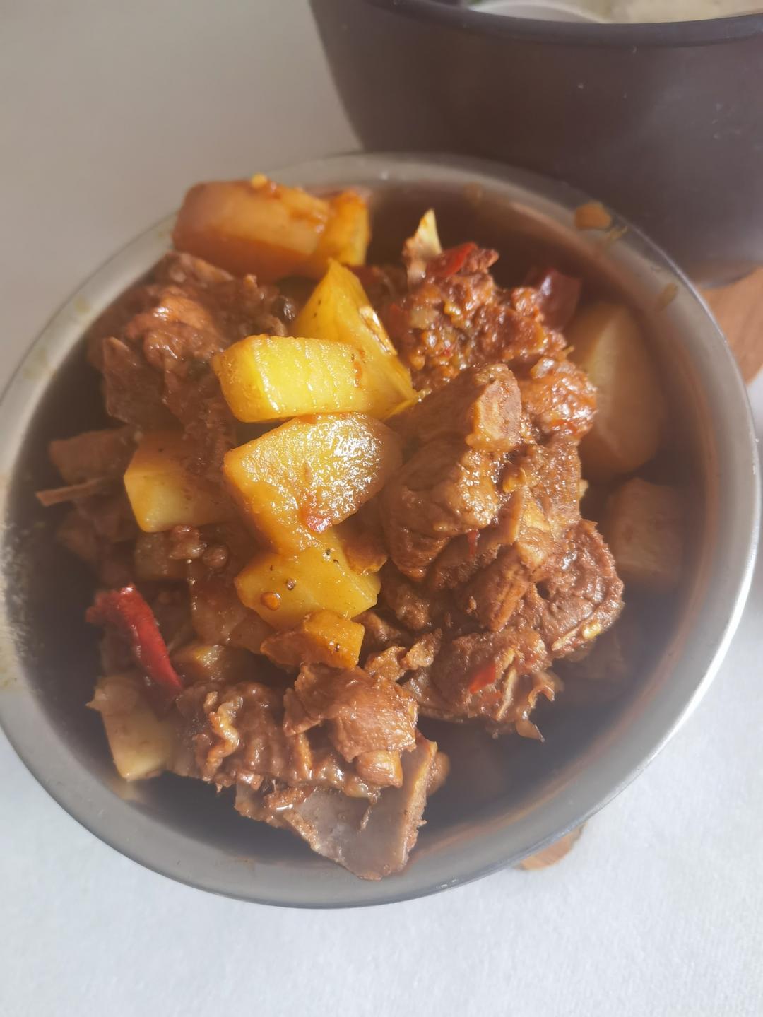 川味土豆烧排骨
