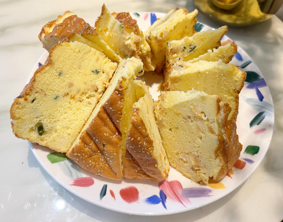 爆浆葱花火腿肉松蛋糕