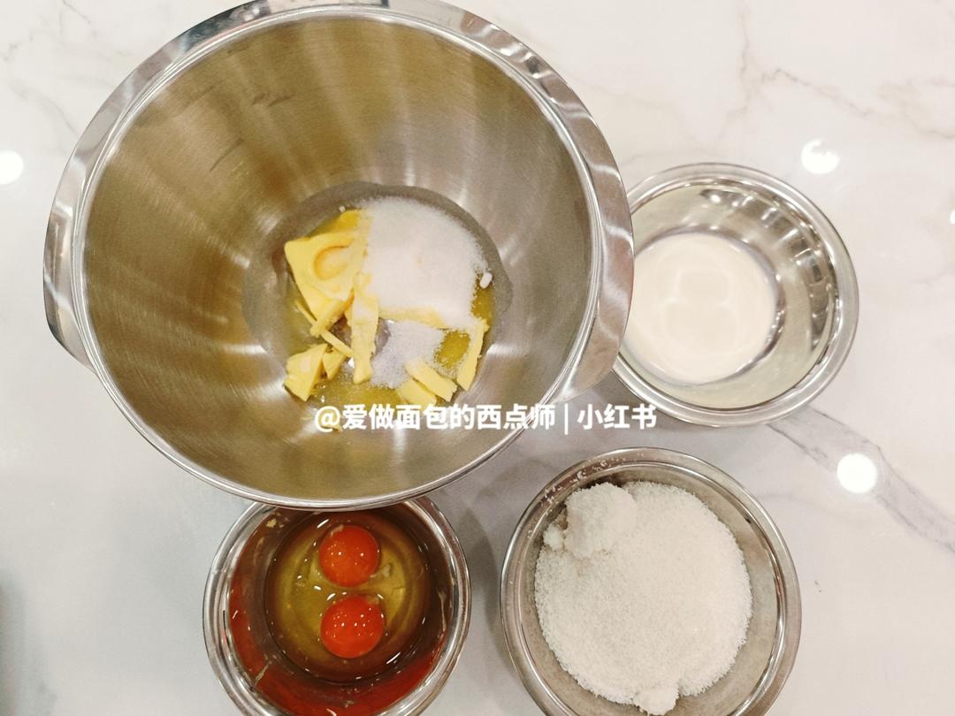 纯奶手撕吐司的做法 步骤1