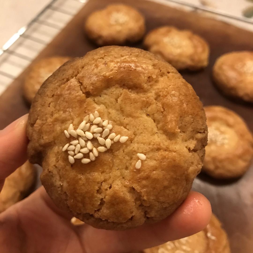 轻轻一按就碎掉的原味桃酥（不输猪油版）