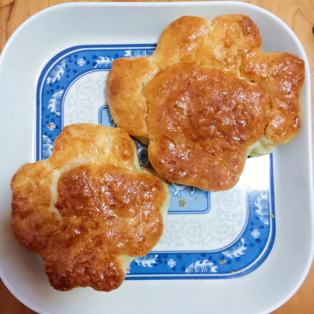 【视频】3分钟 奶油司康Scone(可能是世界上最快手的司康) 消耗淡奶油～