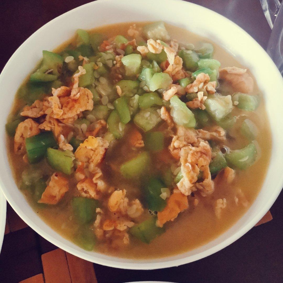 丝瓜炒蛋
