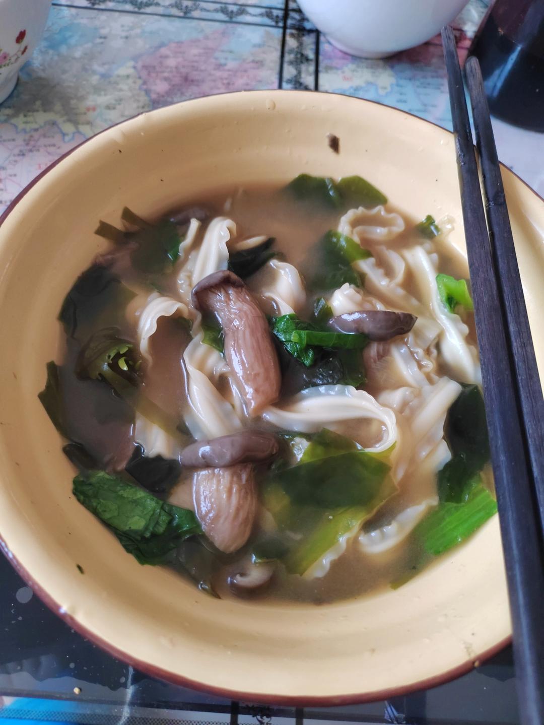 素面（青菜蘑菇面筋）