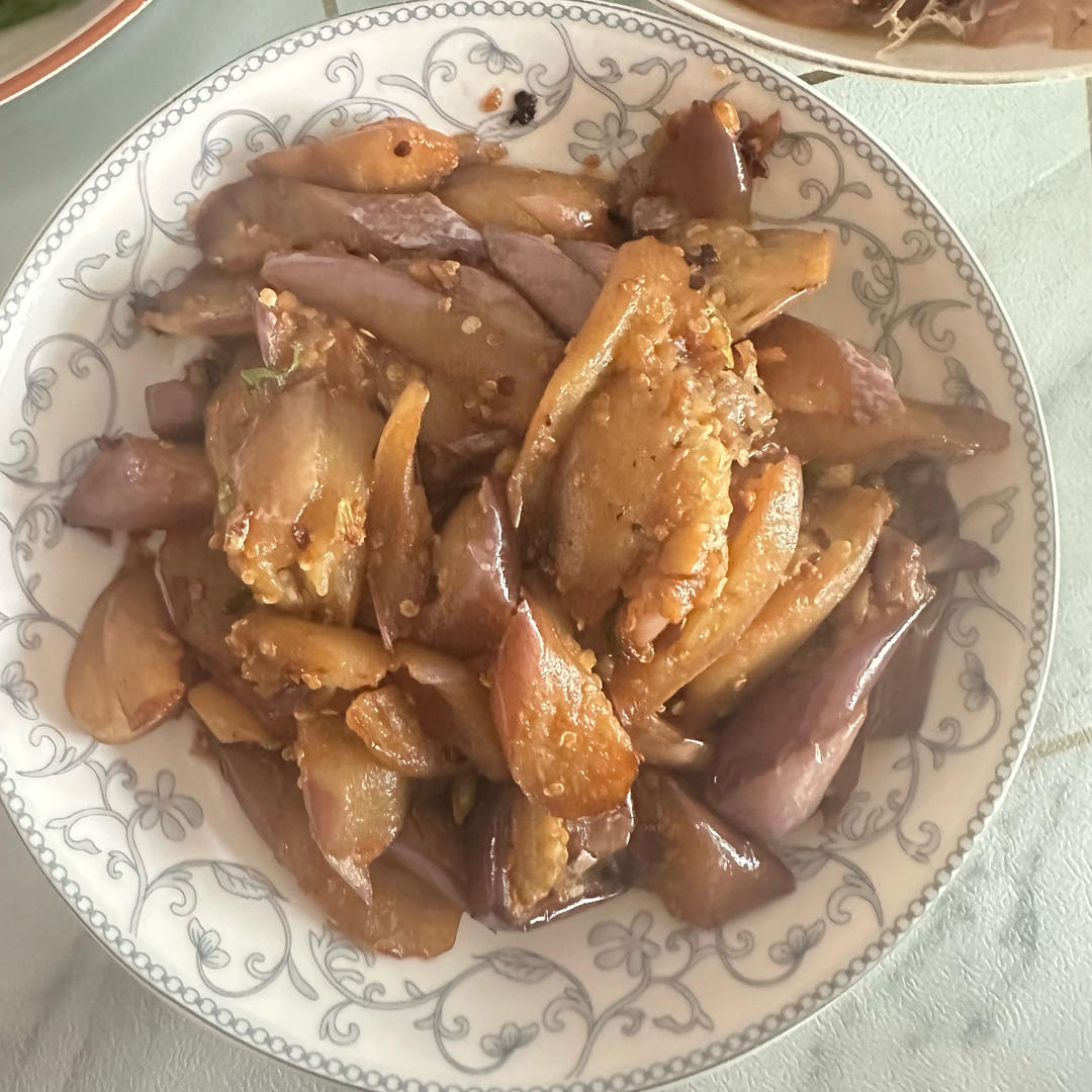 比肉好吃百倍的素炒茄子