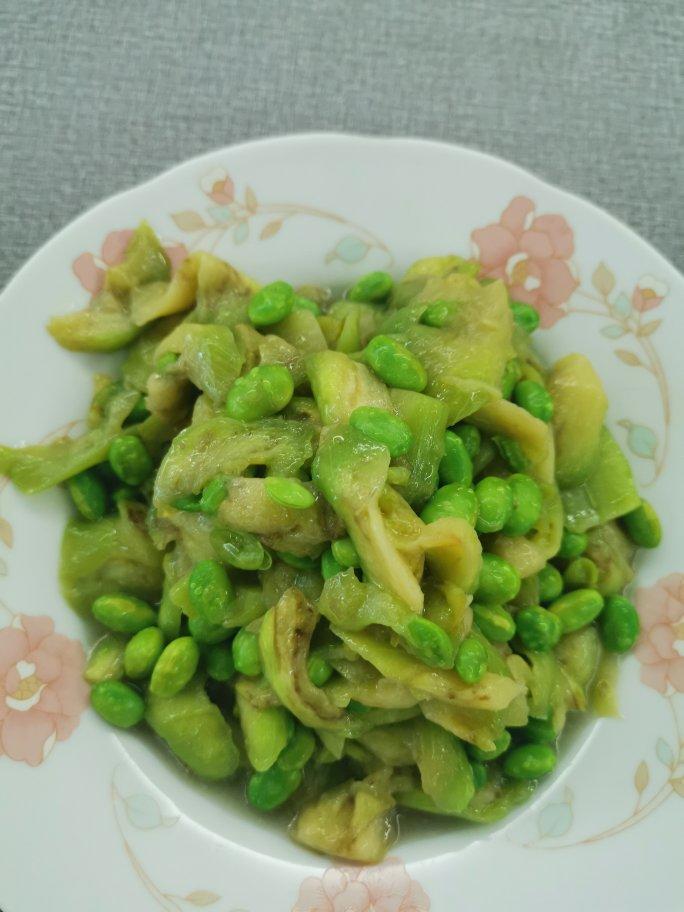 鲜糯的青茄子烧毛豆