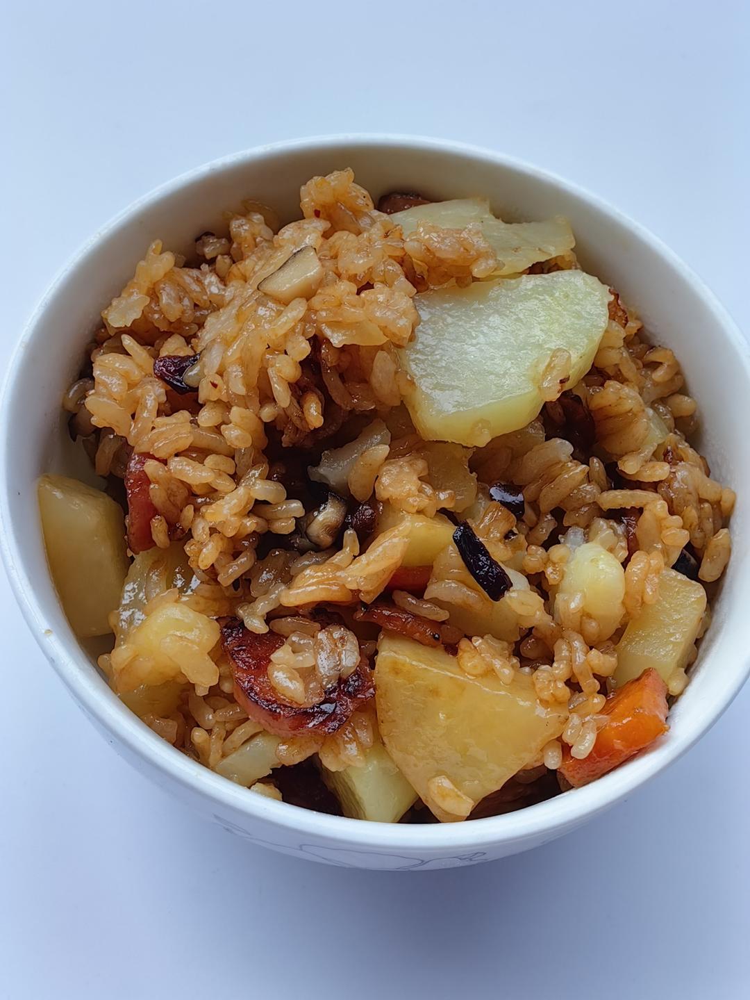 土豆焖饭（电饭煲）