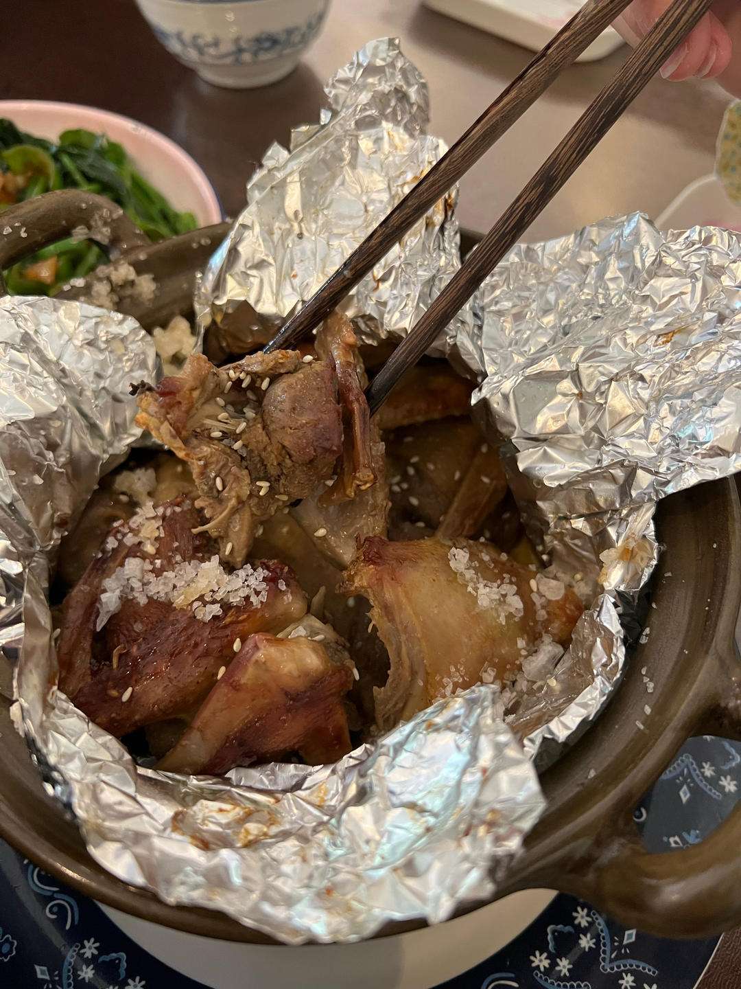 超简单的【盐焗乳鸽】