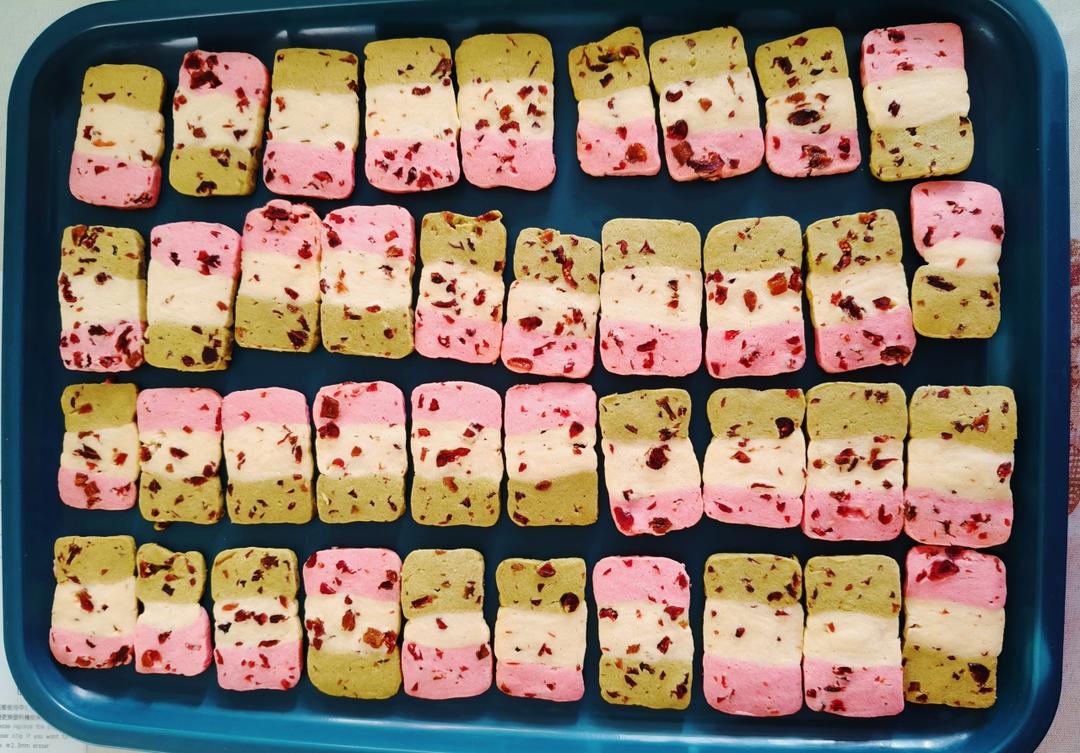 双色蔓越莓饼干