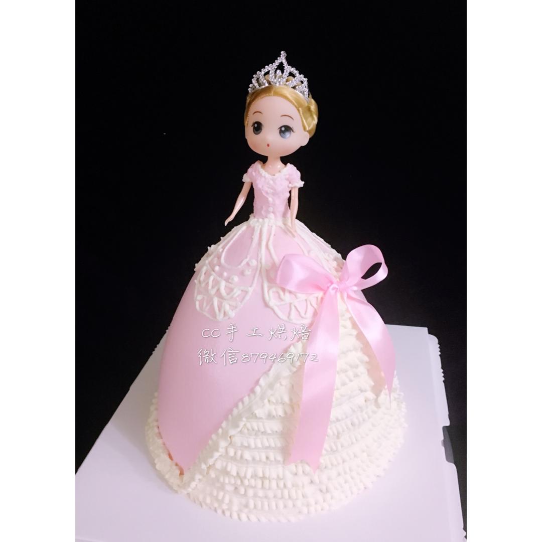 妮妮田田做的苏菲亚小公主蛋糕