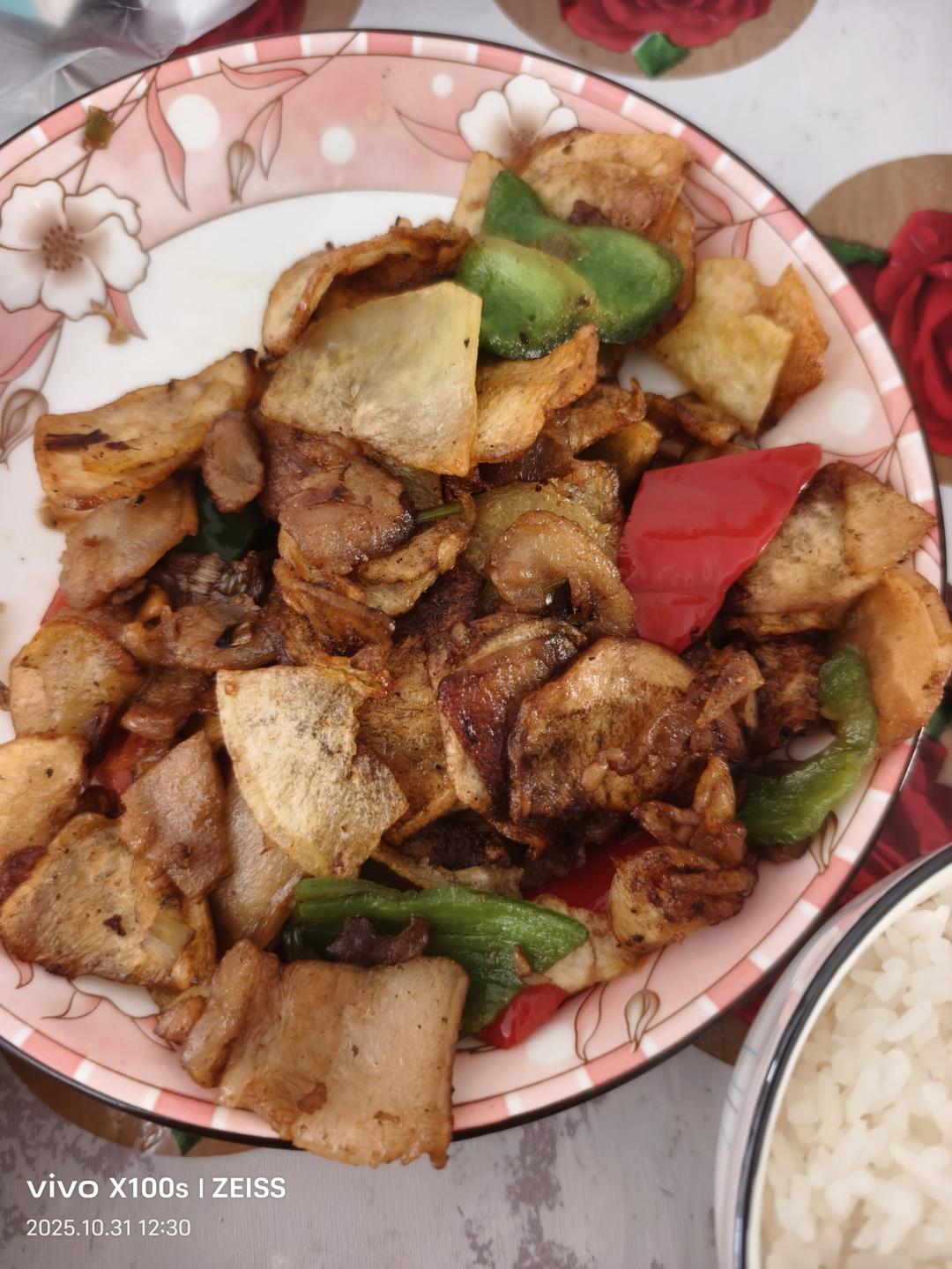 肉炒土豆片青红椒