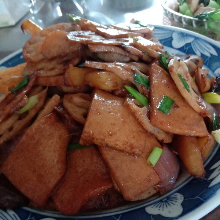 干锅千叶豆腐，千页豆腐