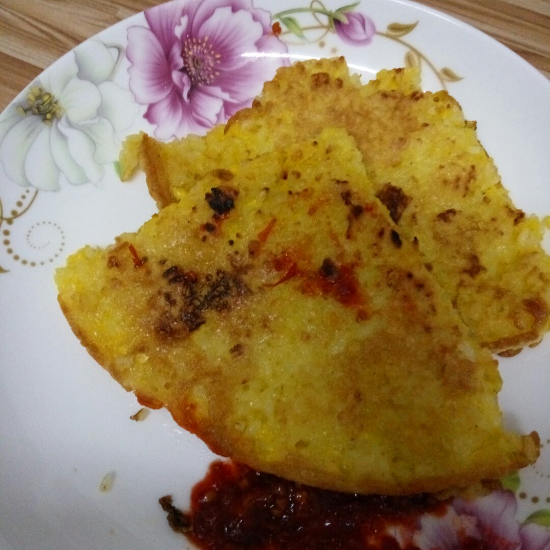 剩米饭鸡蛋煎饼