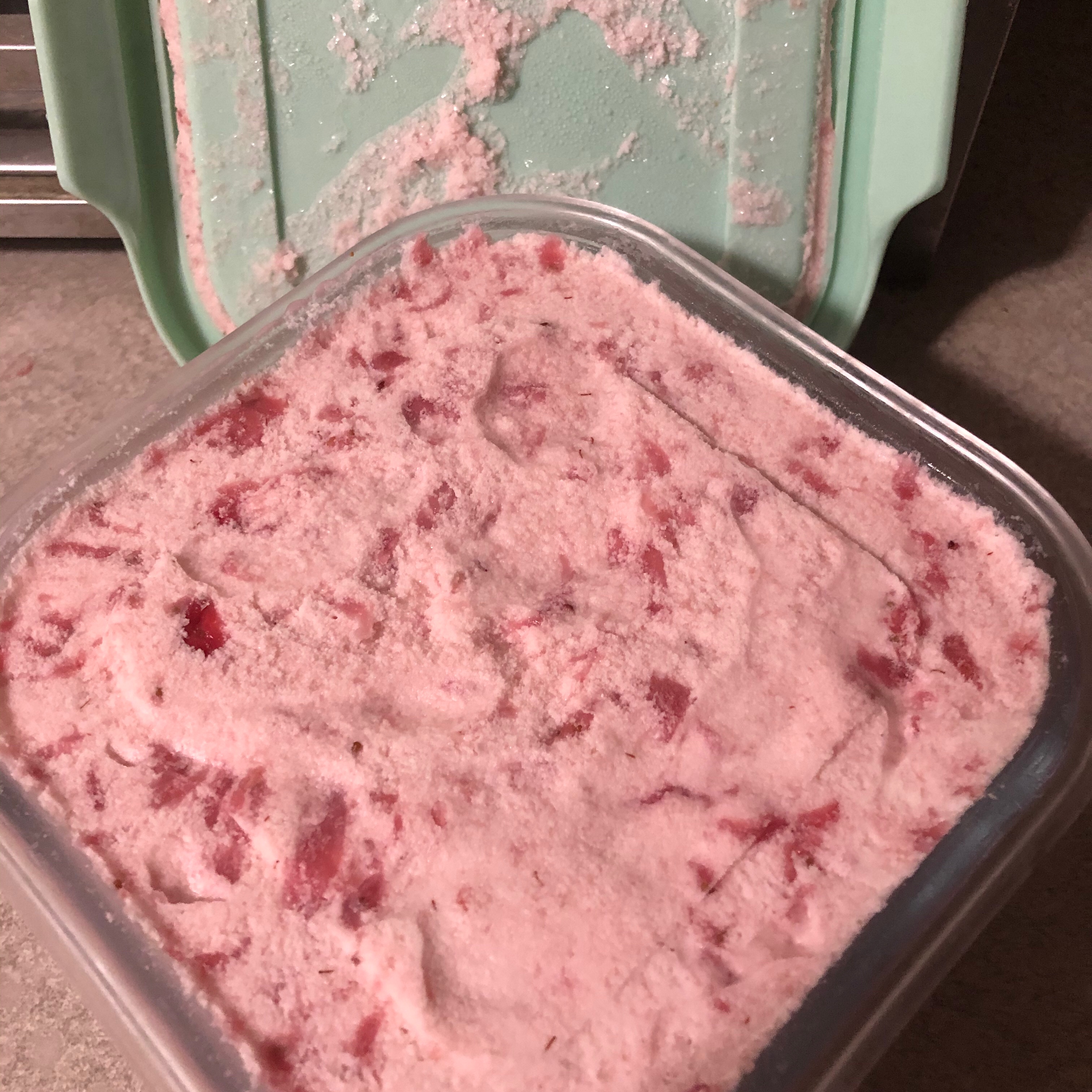 〖甜品〗草莓冰淇淋