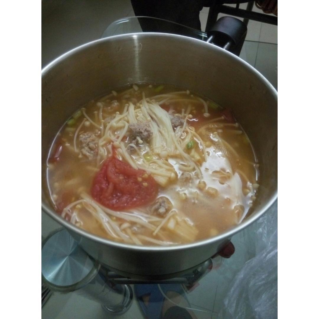 金针菇番茄汤