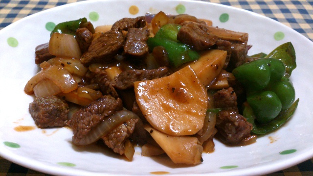 黑椒牛肉粒