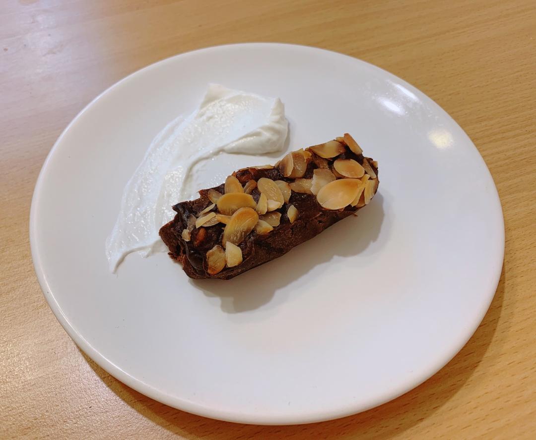 无油低卡浓厚豆腐布朗尼（全部热量只有一千卡☆）