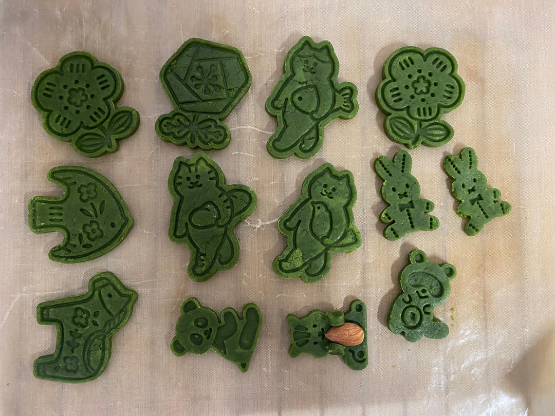 无需打发、不变色的圣诞小饼干