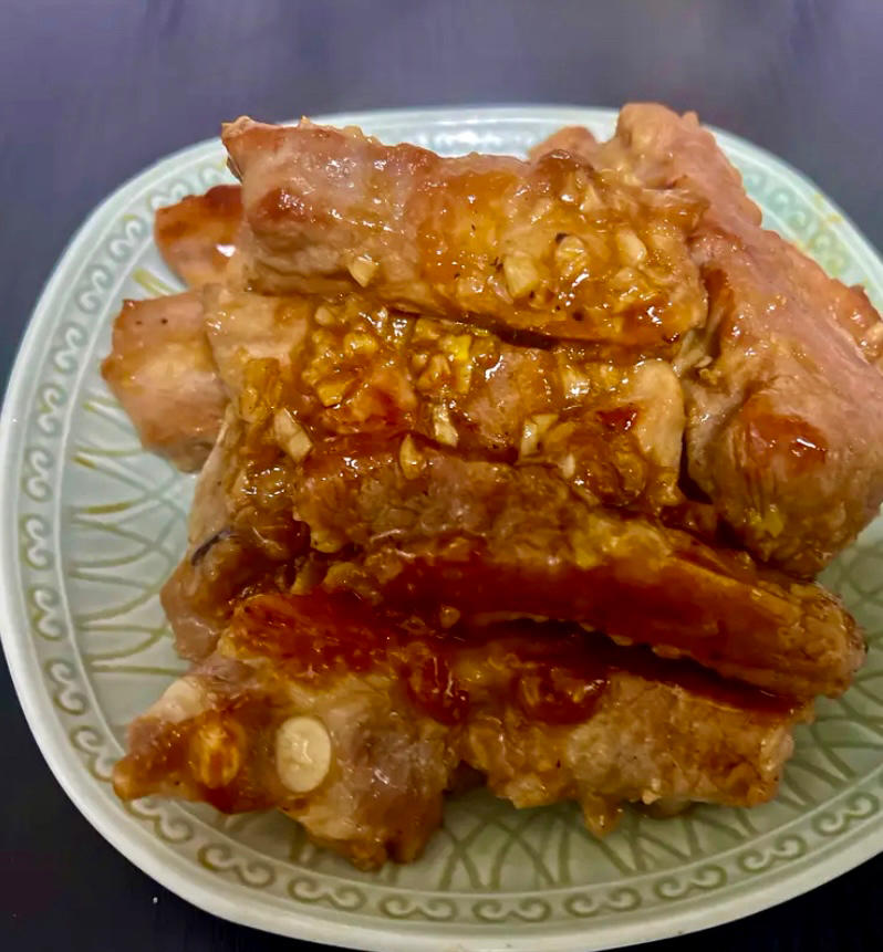 香煎蒜香排骨