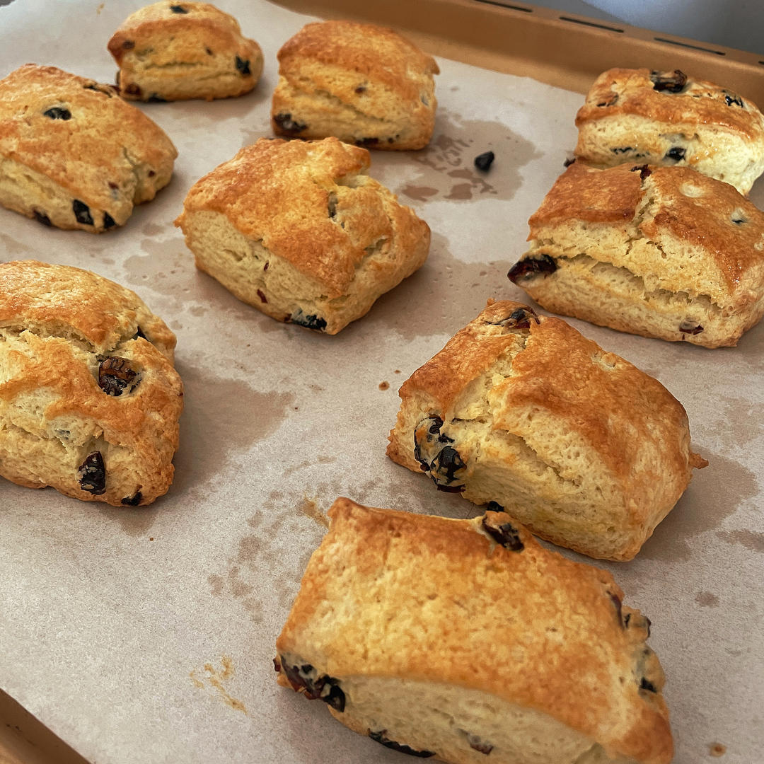 完美裂纹～百分百成功的超好吃奶香司康（禁止搬运）