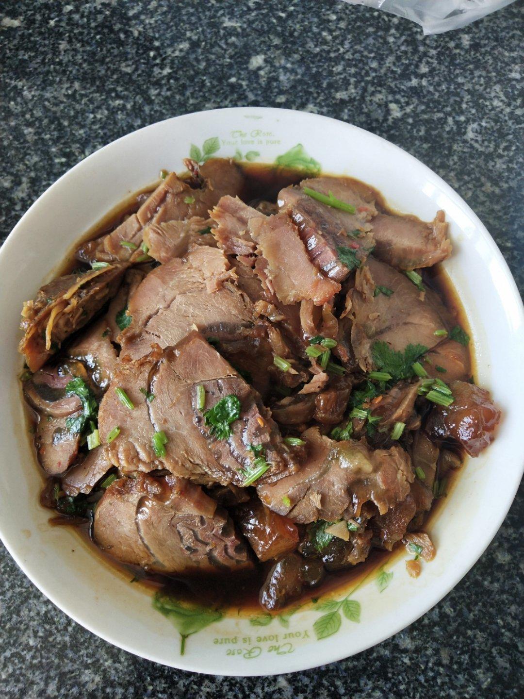 五香酱牛肉