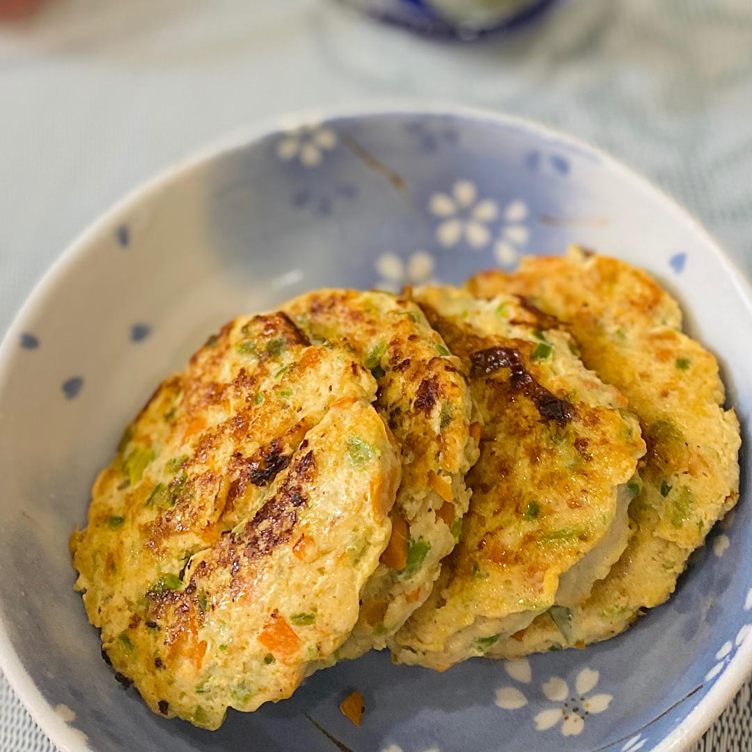 好吃不胖！低脂低卡时蔬鸡肉饼！快乐减脂！！