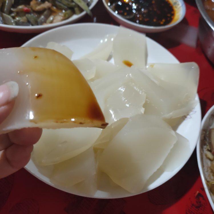 晶莹剔透皮肉冻