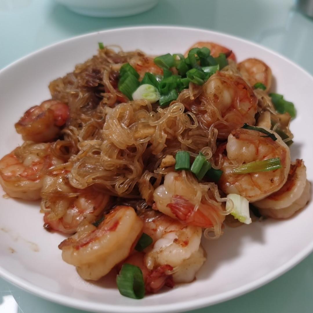 粉丝虾仁煲