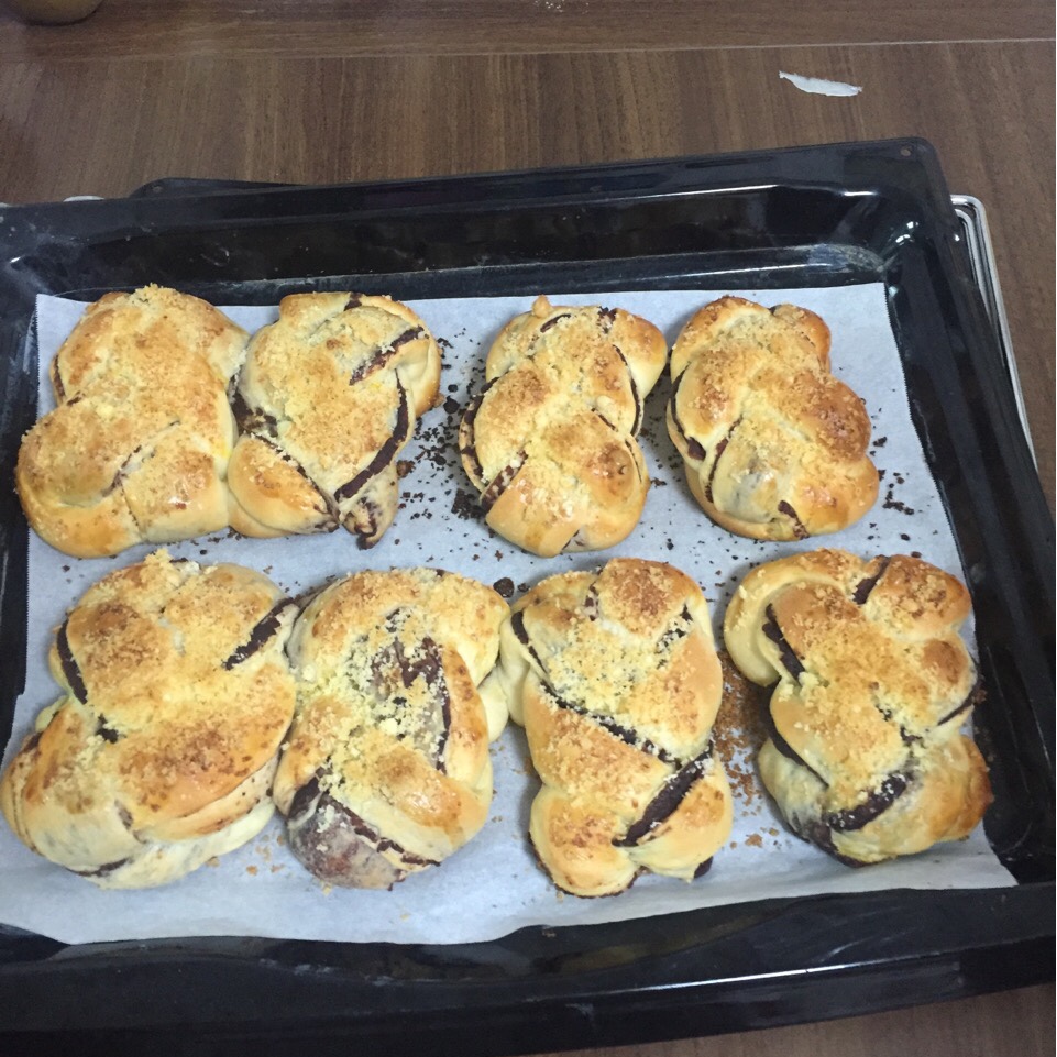 汤种椰蓉酥粒面包