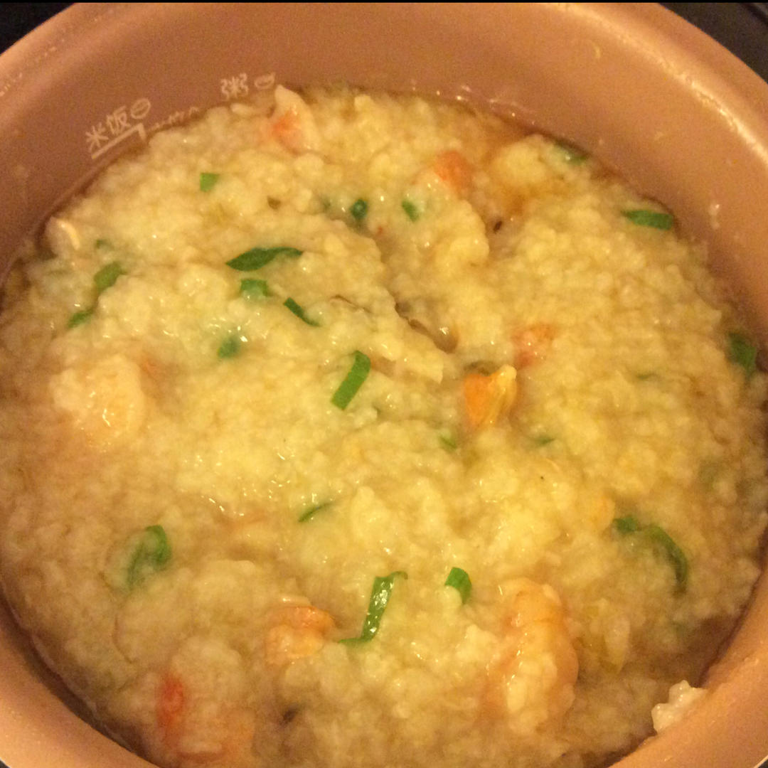 电饭锅鲜虾粥