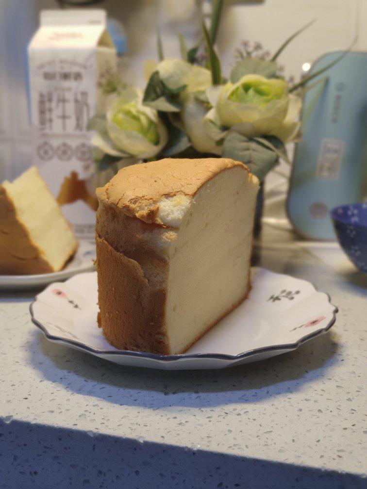 【视频食谱】超级详细圆模戚风教程