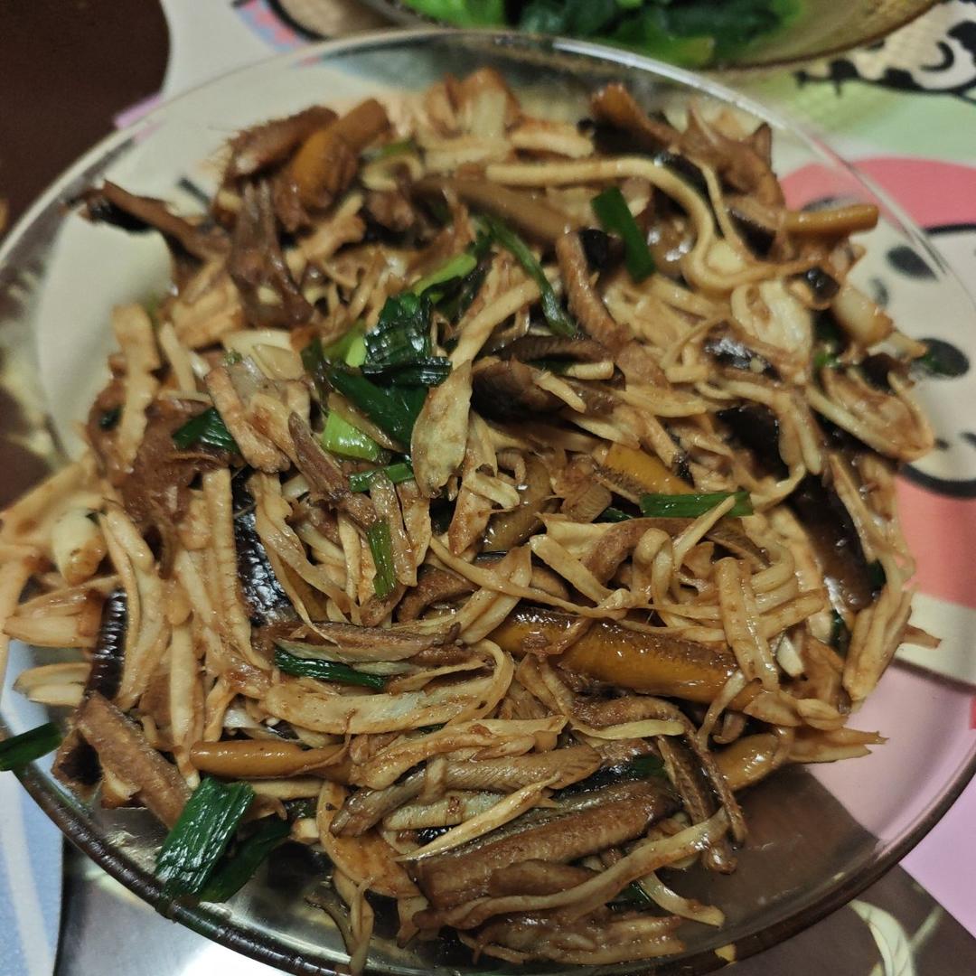 茭白炒鳝丝